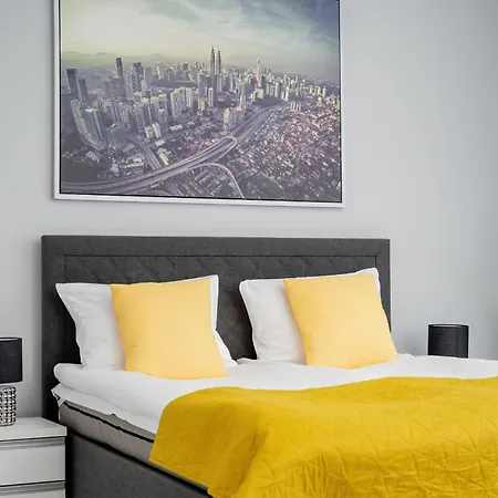 Center Close To The Market And Park With Parking & Air Conditioning By Renters Prestige Apartmán *