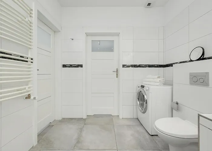 Center Close To The Market And Park With Parking & Air Conditioning By Renters Prestige Apartmán Vratislav