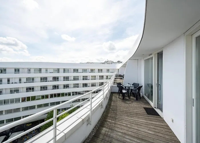 Center Close To The Market And Park With Parking & Air Conditioning By Renters Prestige Apartmán *