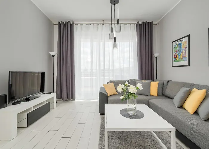 Apartmán Center Close To The Market And Park With Parking & Air Conditioning By Renters Prestige *