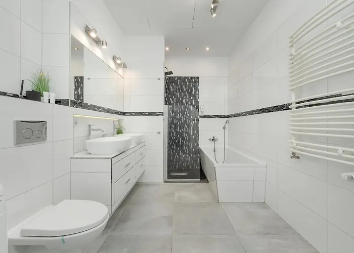 Center Close To The Market And Park With Parking & Air Conditioning By Renters Prestige * Vratislav