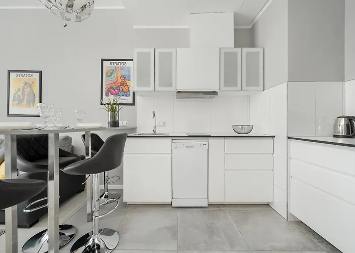 Center Close To The Market And Park With Parking & Air Conditioning By Renters Prestige Apartmán